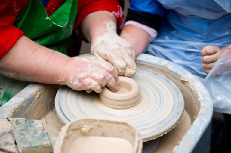 Must Know Beautiful Pottery Glaze Techniques Spinning Pots