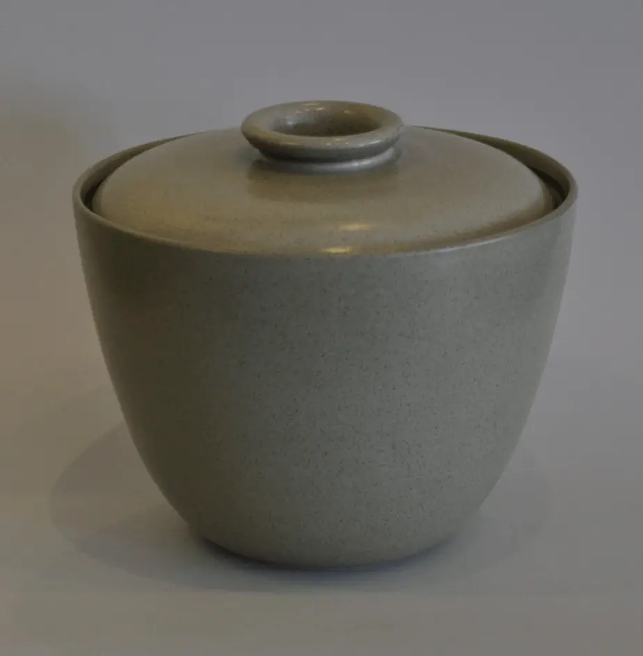 What is the difference between Pottery and Ceramics? Spinning Pots