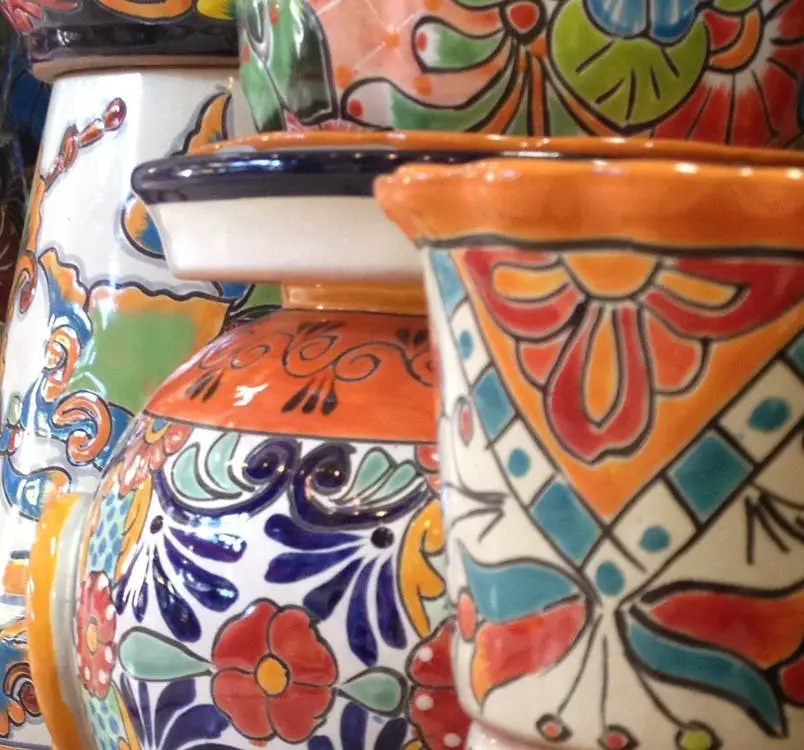 Different Ways to Paint Your Own Pottery