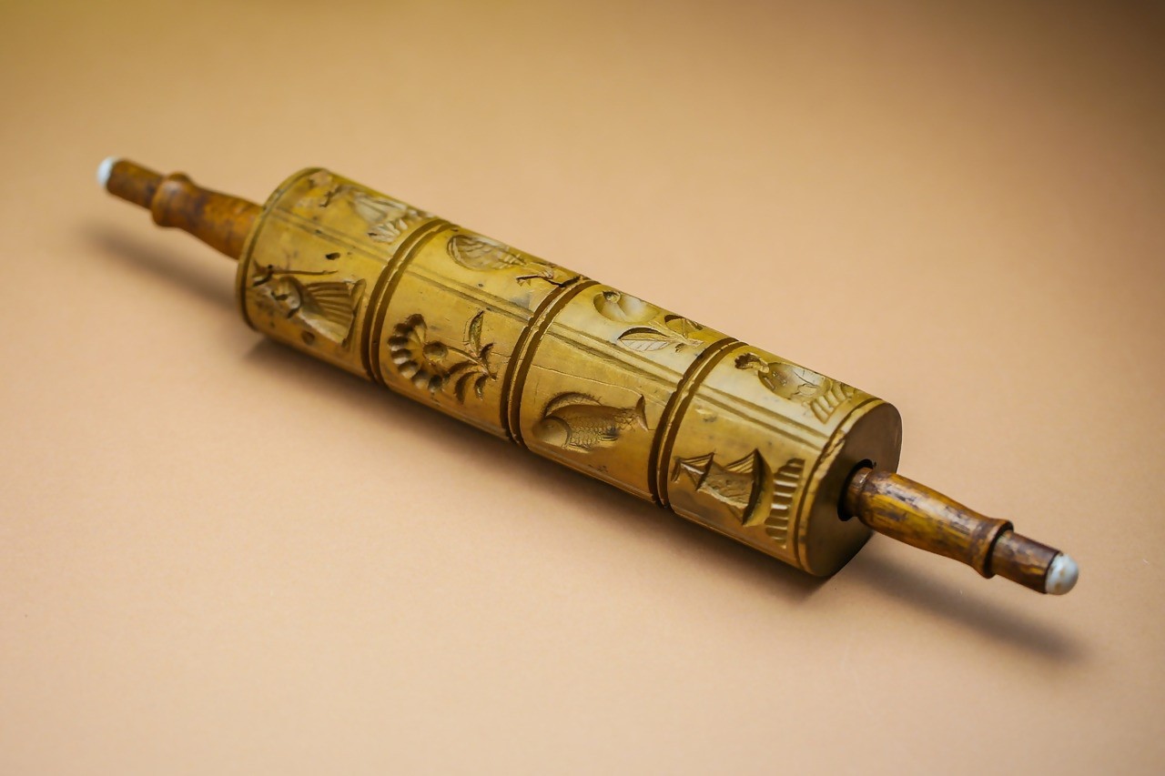 How to Use Textured Rolling Pins for Clay Spinning Pots