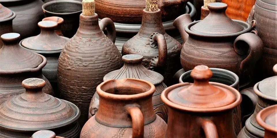 what-are-the-three-types-of-clay-bodies-spinning-pots