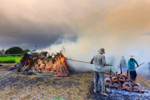 How Can You Fire Clay In a Campfire? - Spinning Pots
