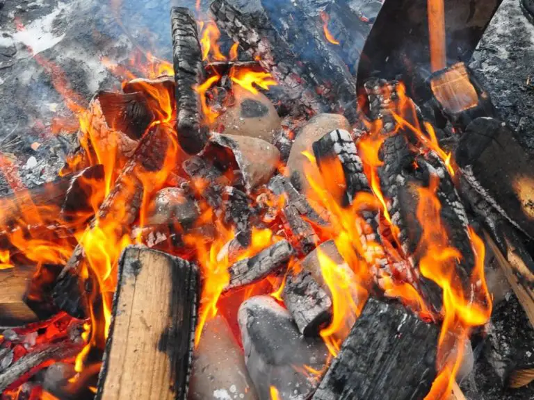 What is The Best Clay to Use for Pit Firing? Spinning Pots