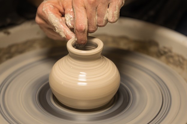 The Many Different Types Of Pottery Spinning Pots