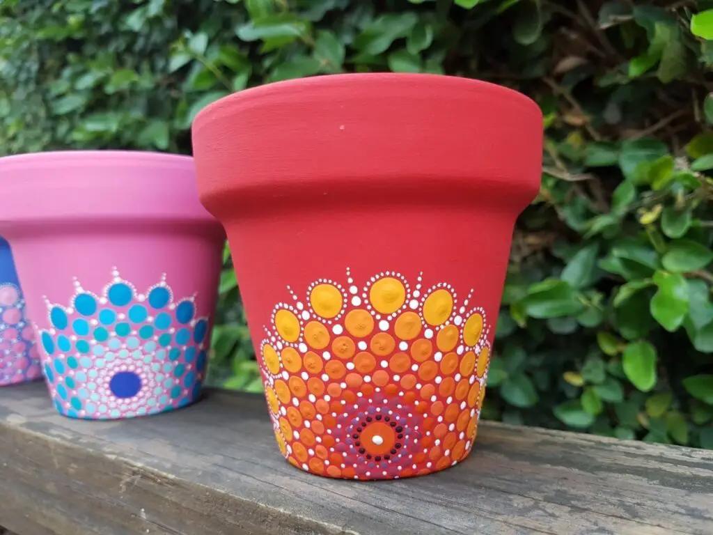 How to Paint Terracotta Pots? - Spinning Pots