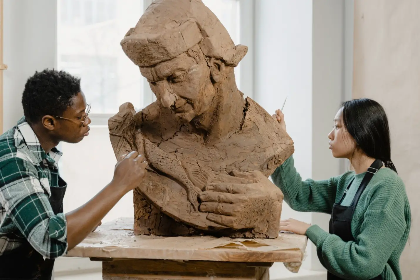 Sculpting Magic: Turn Clay into Stunning Pinch Pot Sculptures