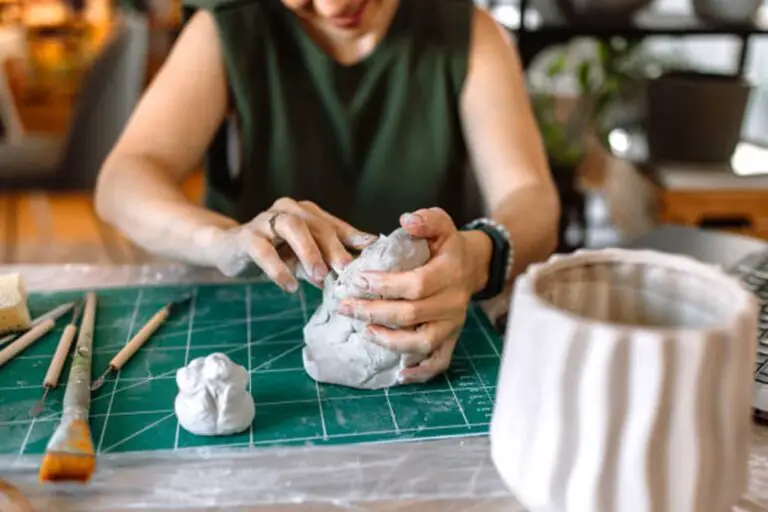 Crayola Air Dry Clay Drying Time for Large Sculptures Spinning Pots