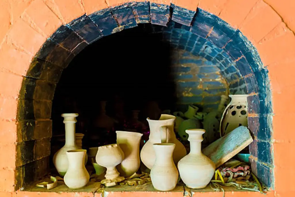 Troubleshooting Pottery: Dealing with Air Bubbles in Your Kiln ...