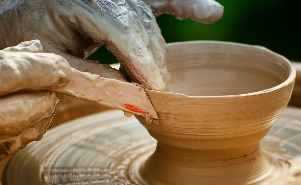 Secrets to Mistakes in Pottery Throwing